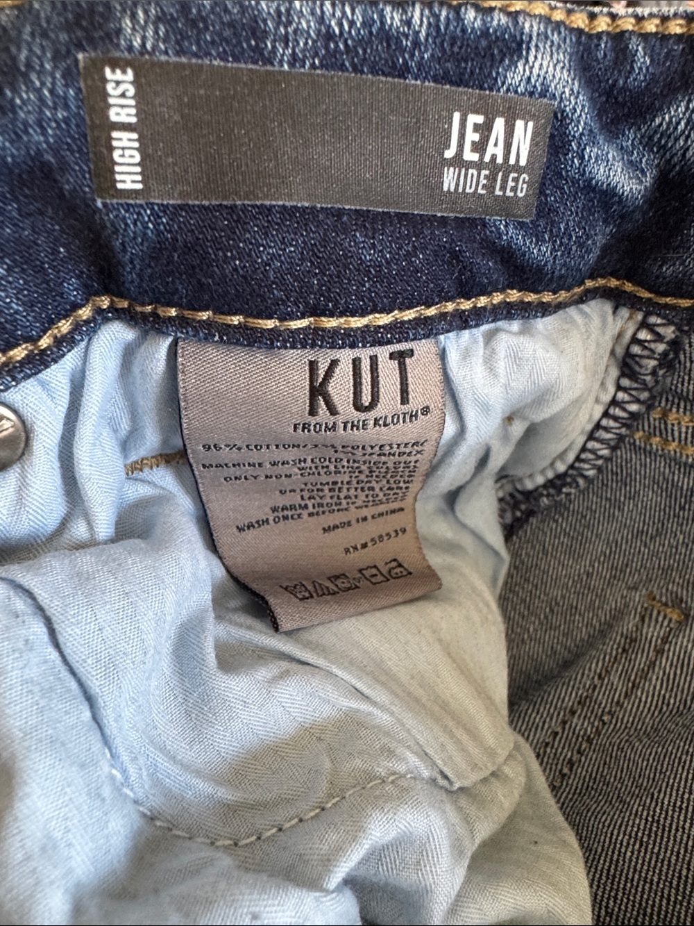 Kut From the Kloth Wide Leg Jean - Picture 5 of 5